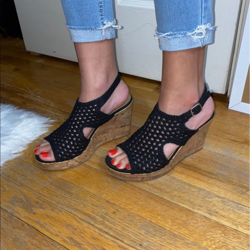 Black wedges Sandals